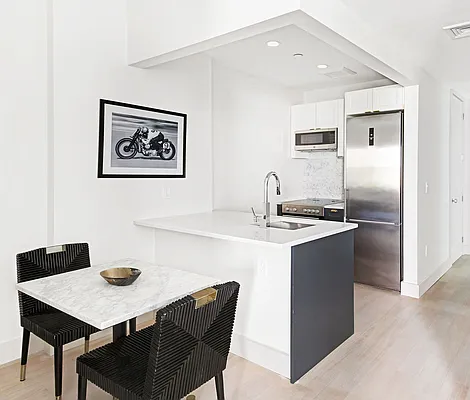 Rented by Bond New York | media 15