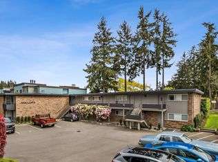 255 SW 154th St #3, Seattle, WA 98166