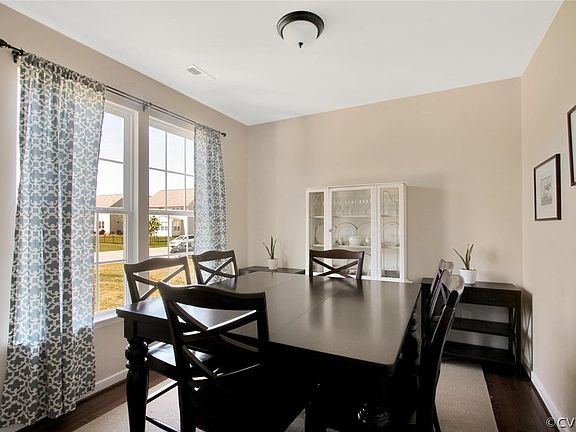4th image of 2408 Barda Circle Gln