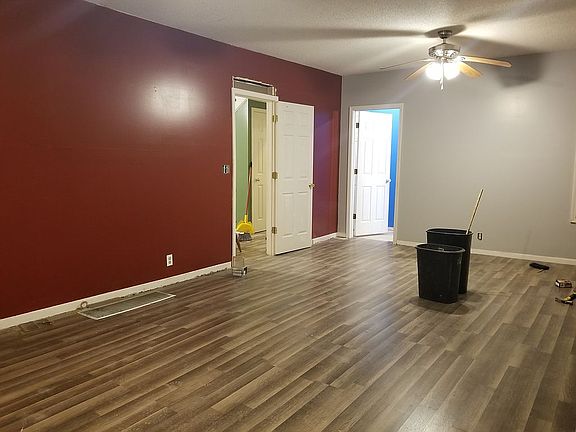 Bedroom Downstairs #1