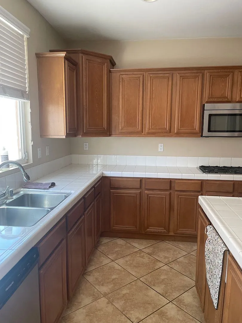 South Temecula Living — Photo 2