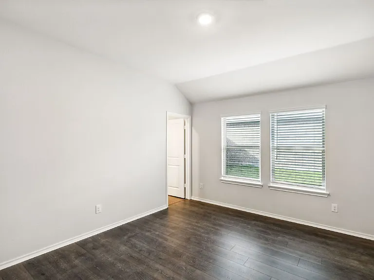 606 Wrangler Dr — Photo 13