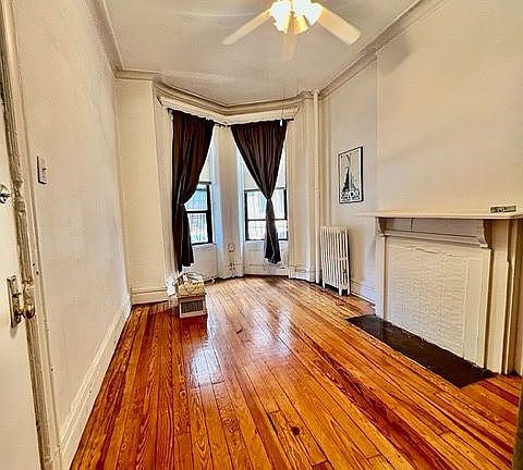 5th image of 336 14th St APT 1L