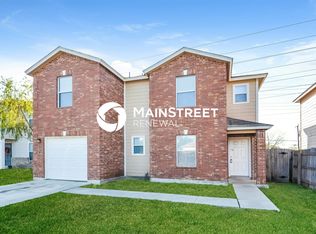 8518 Adams Hill Dr, San Antonio, TX 78227