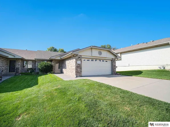 2331 Atwood Cir, Lincoln, NE 68521