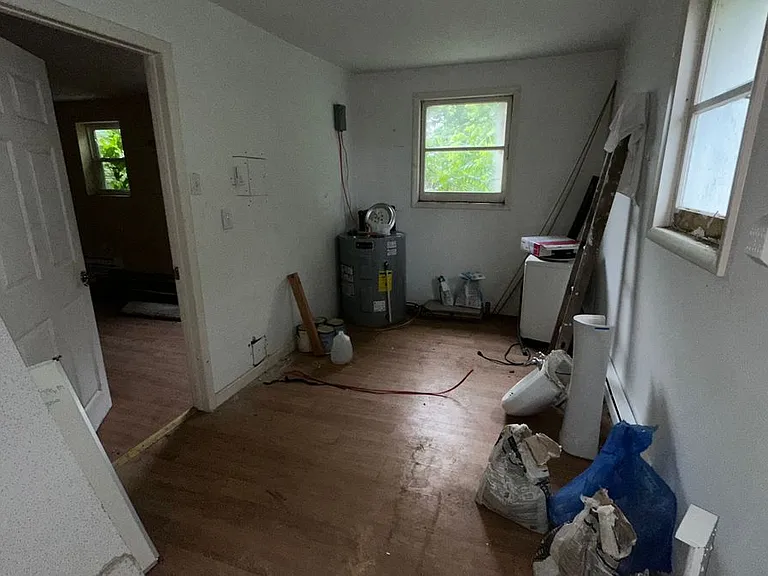 49A N Main St — Photo 16
