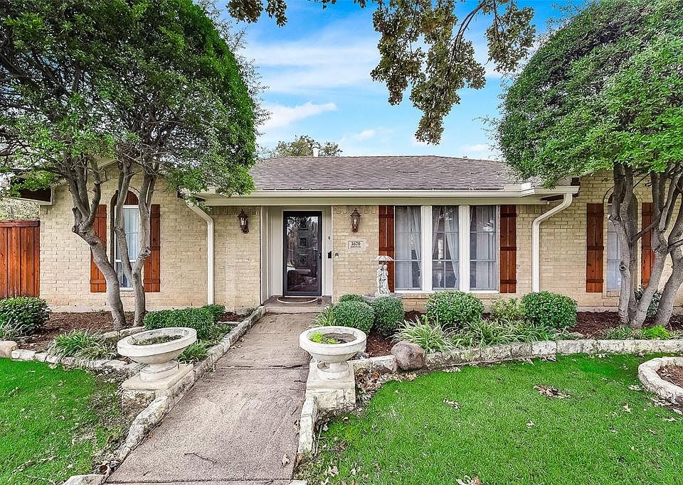 1st image of 3670 Janlyn Ln