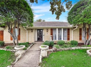 3670 Janlyn Ln, Farmers Branch, TX 75234