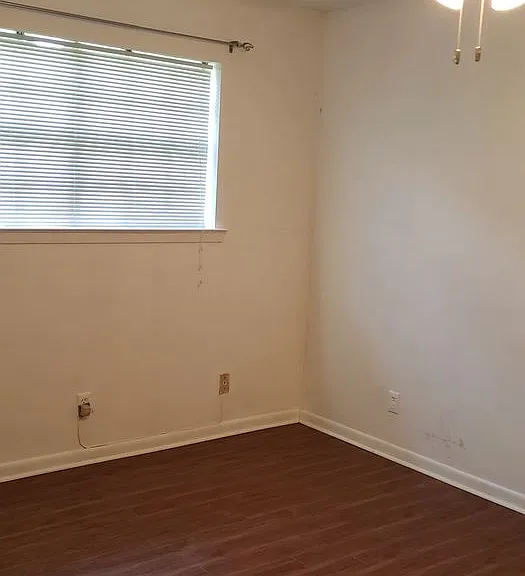 644 Kings Towne Pl — Photo 9