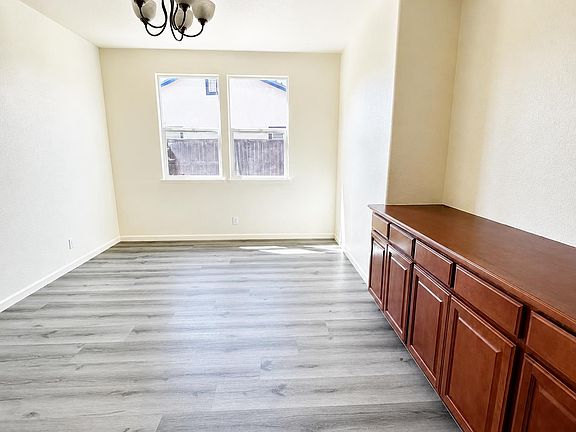 4th image of 14275 Spyglass Cir