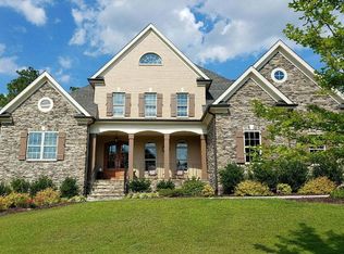 117 Marsh Barton Dr, Holly Springs, NC 27540