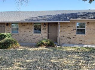 100 W Oakdale St APT 401, Keene, TX 76059
