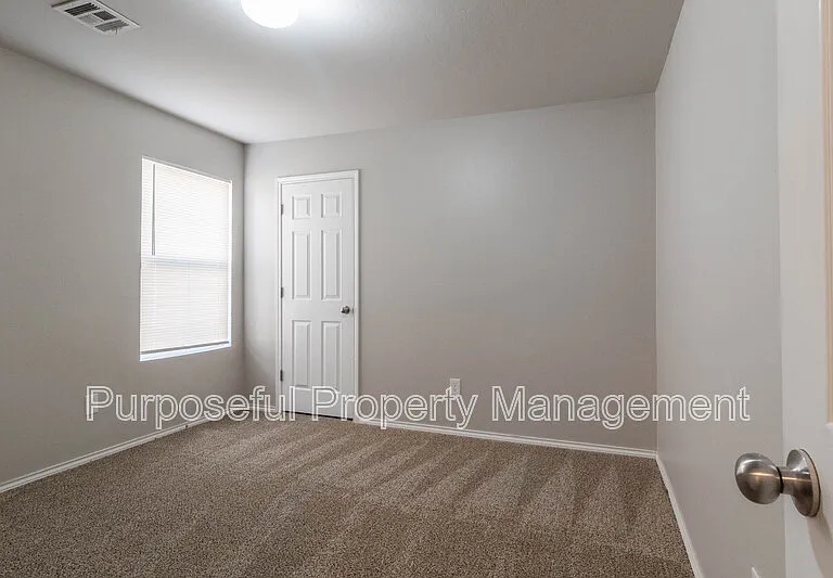 1809 W Antler Way — Photo 21