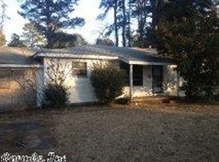 2213 Memorial Dr, Jacksonville, AR 72076