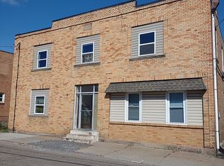 96 Helen St, McKees Rocks, PA 15136