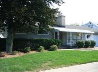2933 Lincoln Ave, Highland, IN 46322