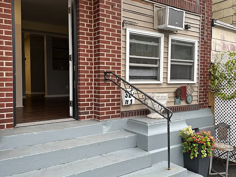 32 N Lehigh Ave #2 — Photo 20