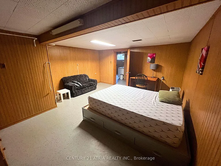 209 Hendon Ave #BASEMENT — Photo 5