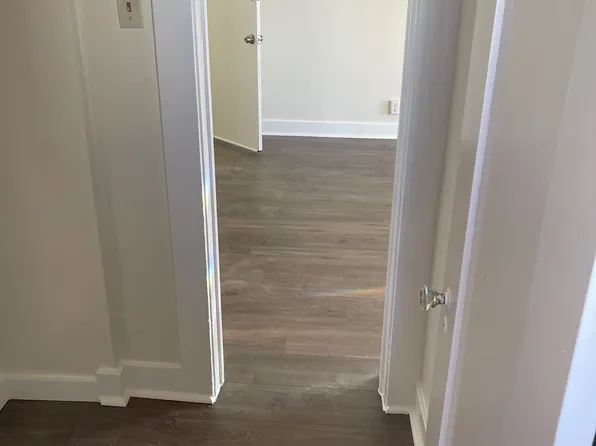 131 S Manhattan Pl #4, Los Angeles, CA 90004