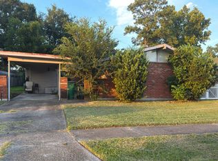 821 Guardian Ave, Gretna, LA 70056