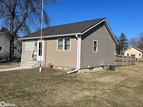 108 Fischer Ave, Iowa Falls, IA 50126