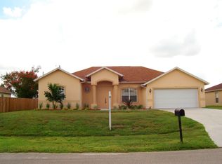 742 SW Hamberland Ave, Port Saint Lucie, FL 34953