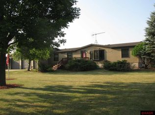 52365 112th St, Amboy, MN 56010