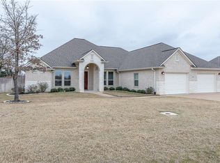 4638 River Rock Dr, Bryan, TX 77808