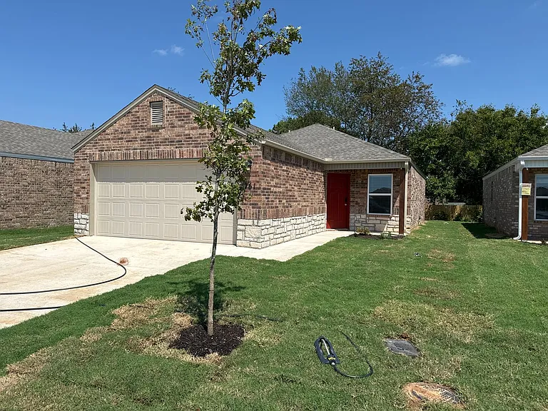 1761 Breckenridge St — Photo 15