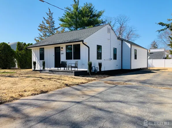 1299 Englishtown Rd, Old Bridge, NJ 08857