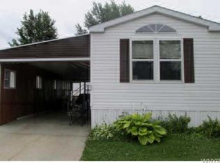 817 Thomas Ln, Angola, NY 14006