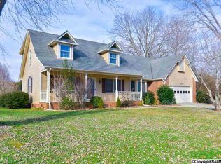 103 Season Ln, Huntsville, AL 35811