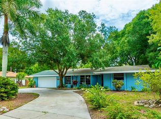 2147 S Jefferson Ave, Sarasota, FL 34239