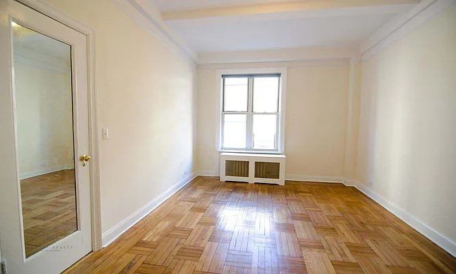 Rented by Rachel Realty | media 17