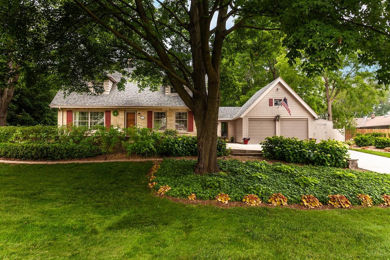 2657 North 117th STREET, Wauwatosa, WI 53226 Zillow