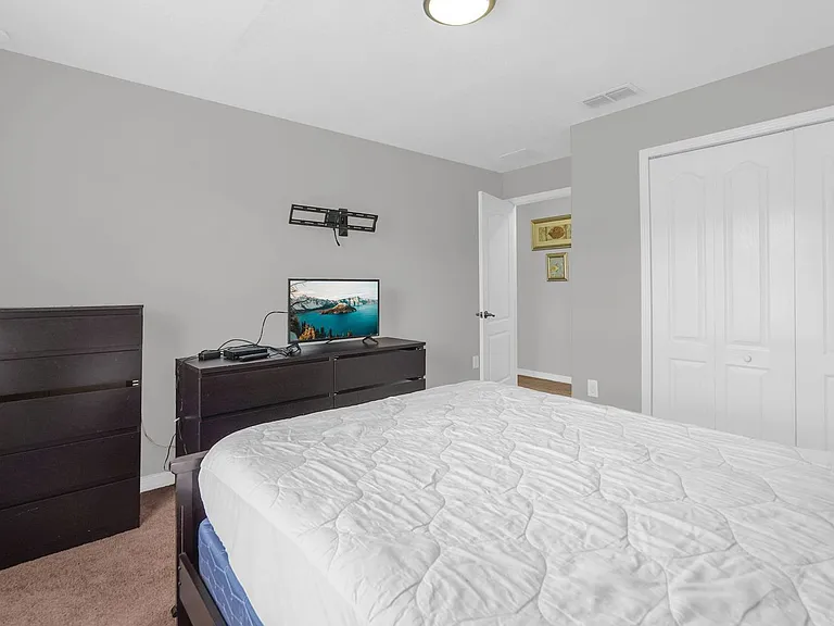 2935 Buccaneer Palm Rd — Photo 11