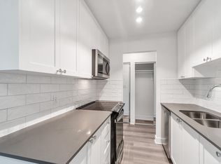 Casa Montego Apartments, Victoria, BC V8V 2W9