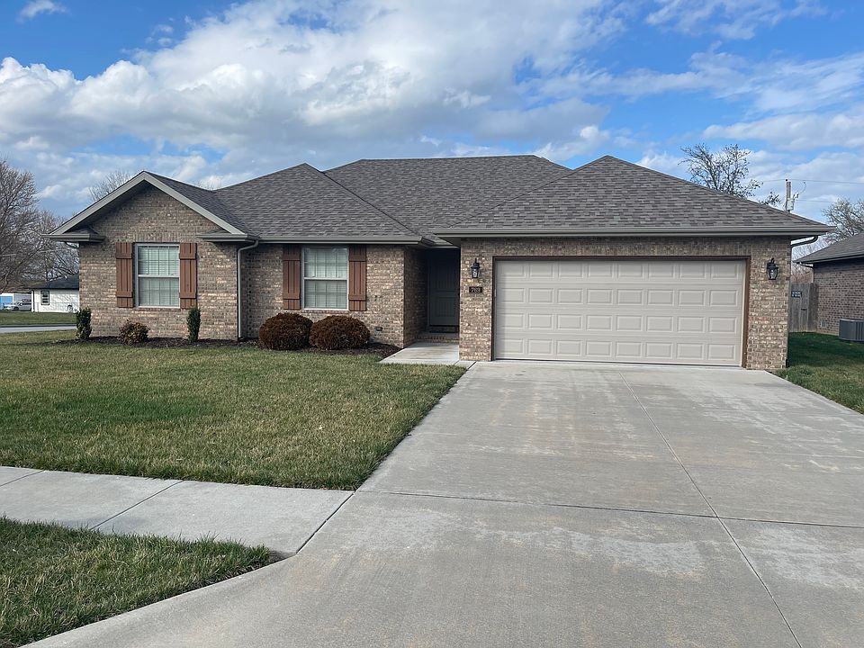 1st image of 769 E Ozark Jubilee Dr