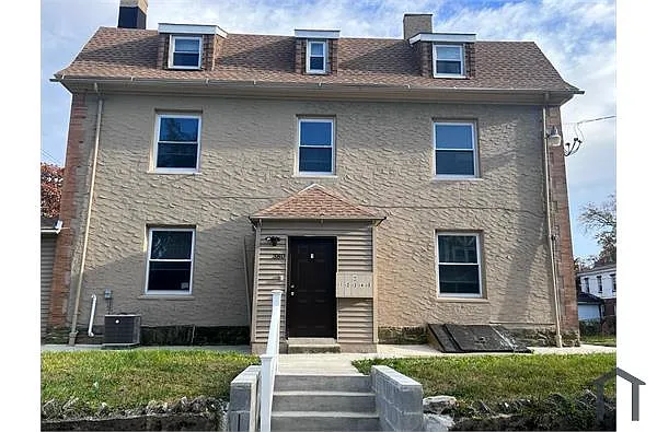 Building Photo - 380 E Vernon Rd #1