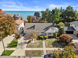 7205 2nd Ave, Kenosha, WI 53143