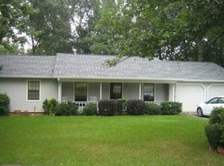215 Dogwood Glen Dr, Centerville, GA 31028