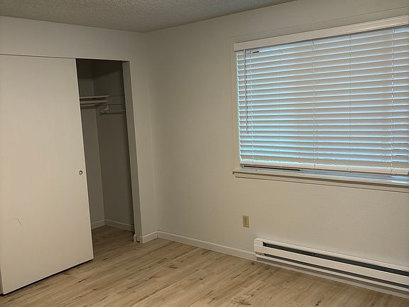 5th image of 22503 30th Ave S APT 1