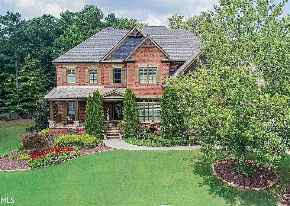 1st image of 2240 Cambridge Hill Ct