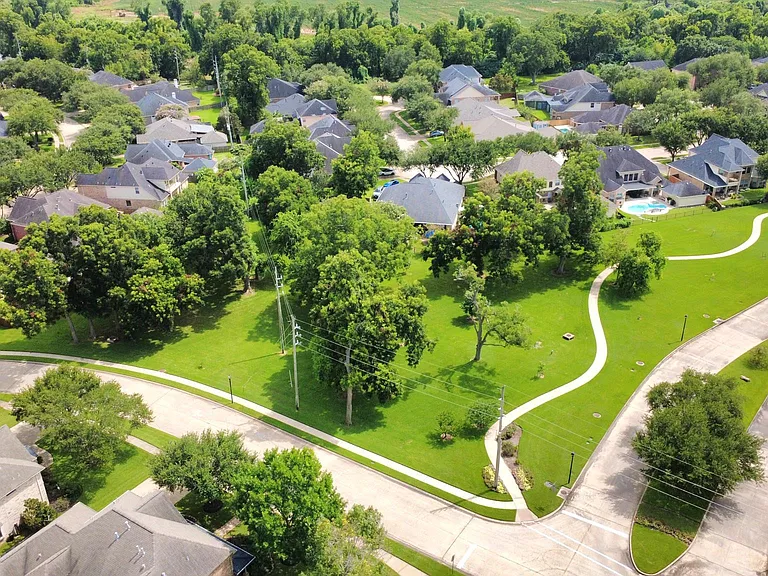 3727 Lakeridge Canyon Dr — Photo 45