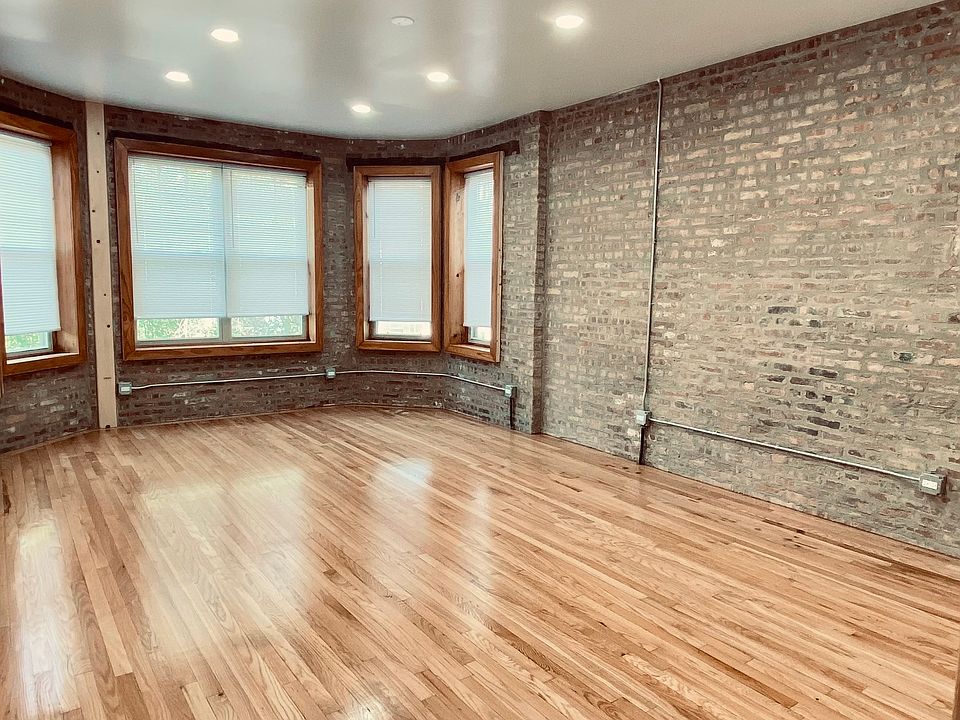 1st image of 3429 W Hirsch St #2E