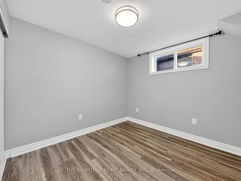 75 Durham St #BASEMENT — Photo 17