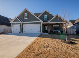2717 Nova Ave, Lowell, AR 72745