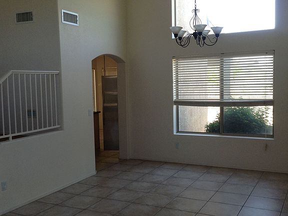 4th image of 4631 E Thorn Tree Dr