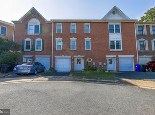 746 S Granada St, Arlington, VA 22204