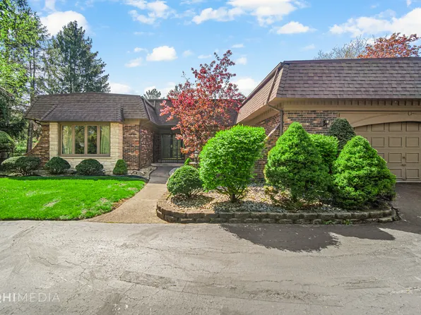 6118 W 127th St, Palos Heights, IL 60463